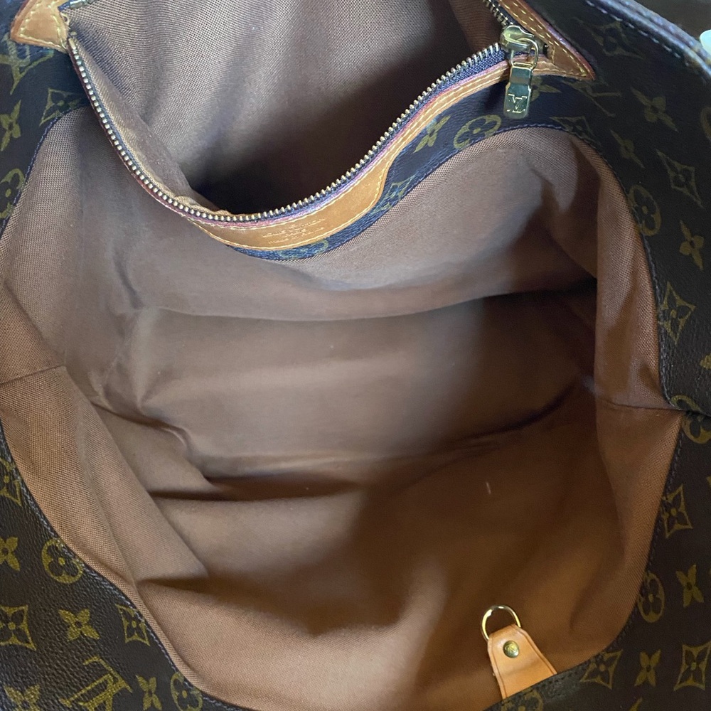 Louis Vuitton Monogram Shoulder Bag - Picture 12 of 13